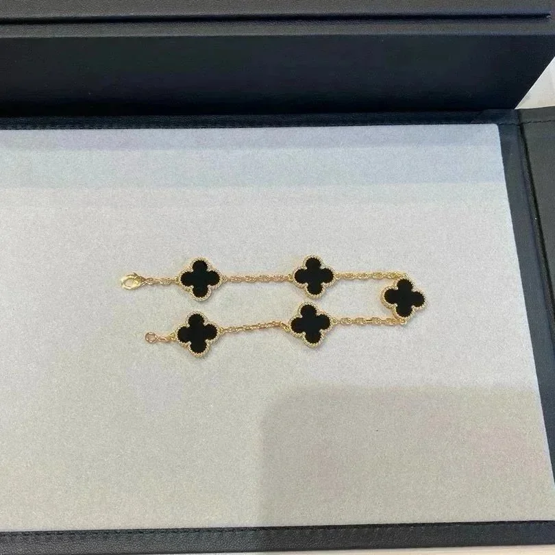 Van Cleef & Arpels Van Cleef & Arpels Alhambra Black & Gold Bracelet Black