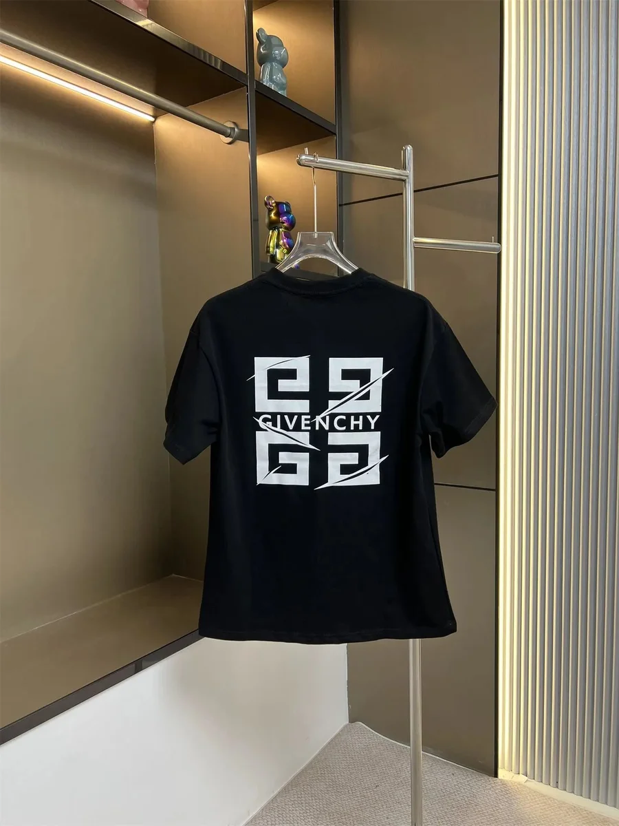 Givenchy Givenchy 4G Monogram Black T-Shirt Black