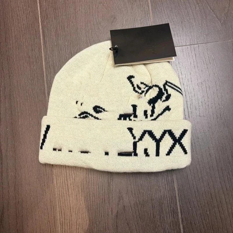 Yohji Yamamoto Y-3 Knit Beanie Alphabet Beige White Beige - 1