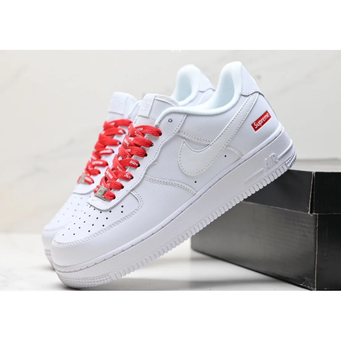 Nike Nike Air Force 1 Supreme White Red Sneakers White - 1