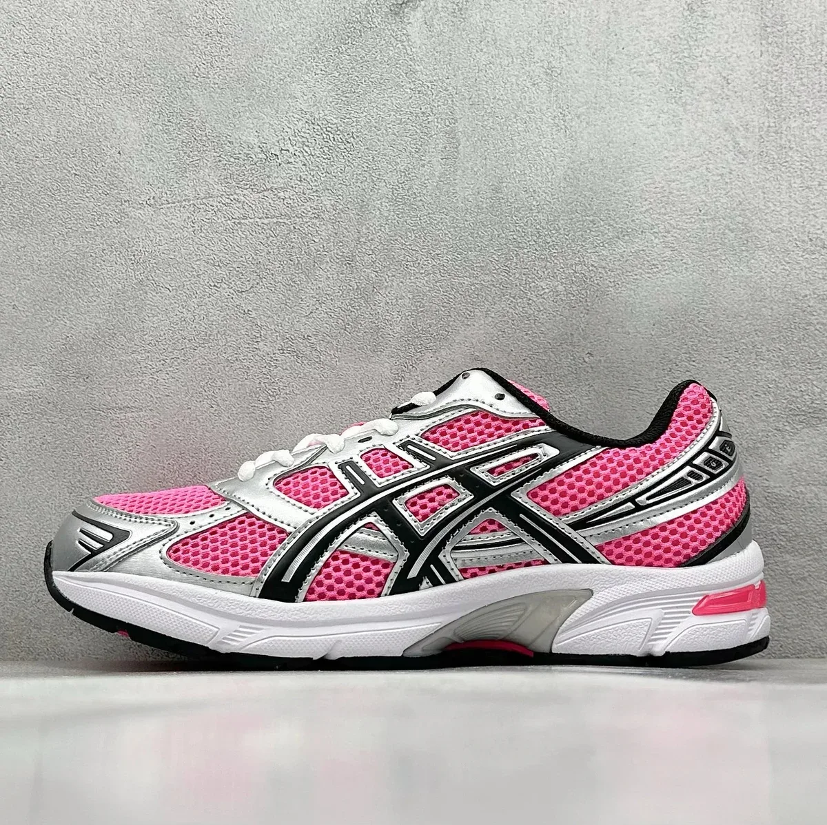 ASICS ASICS Pink/Silver/Black Running Sneakers Pink - 1