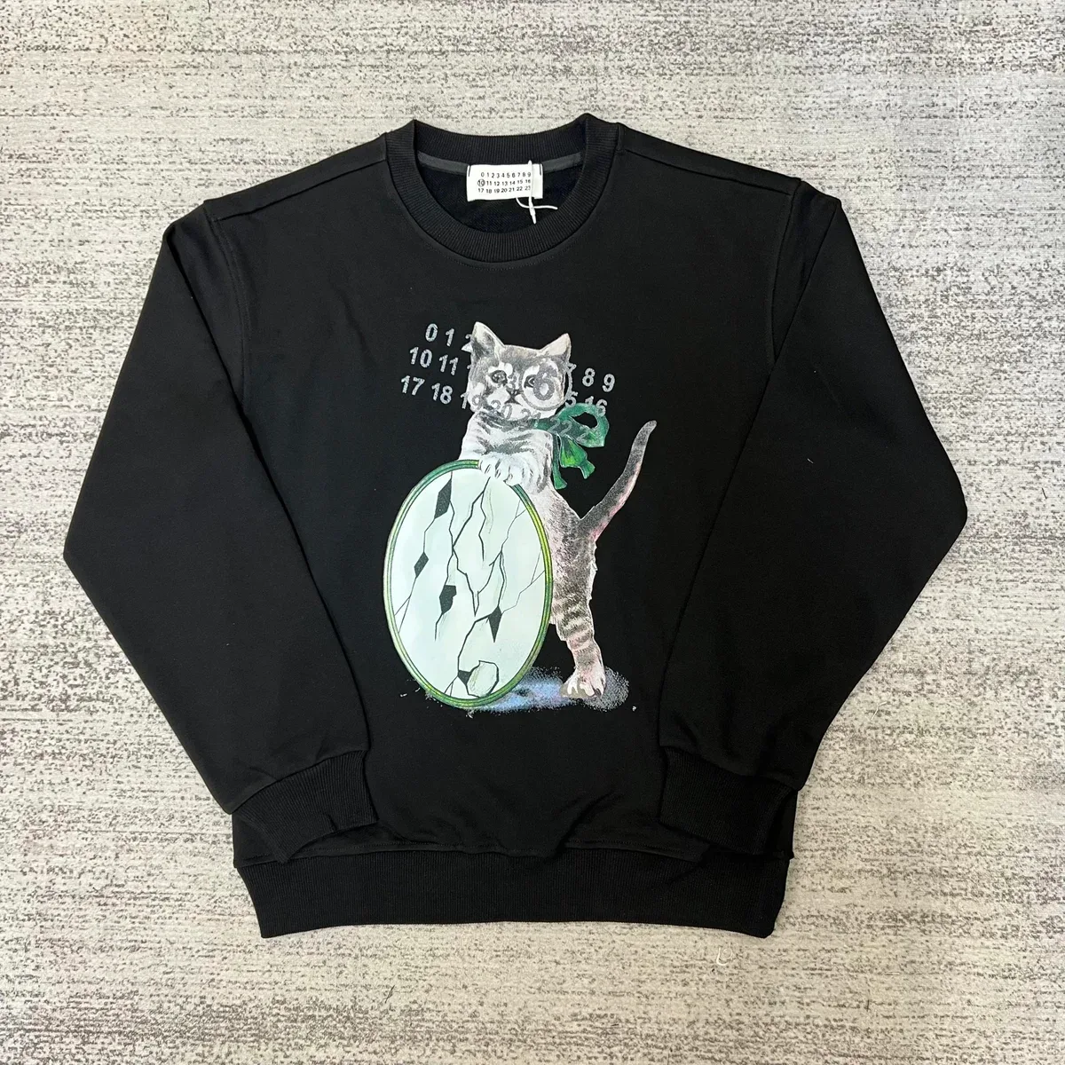 Maison Margiela Maison Margiela Black Cat Print Crewneck Sweatshirt Black - 1