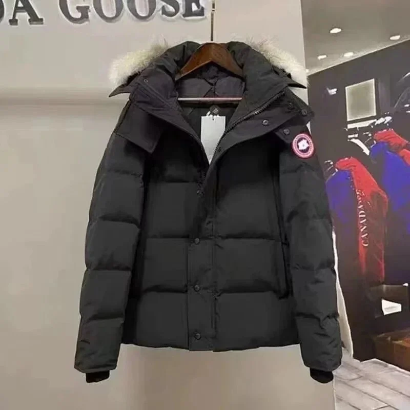 Canada Goose Canada Goose Chilliwack Black Down Jacket Black