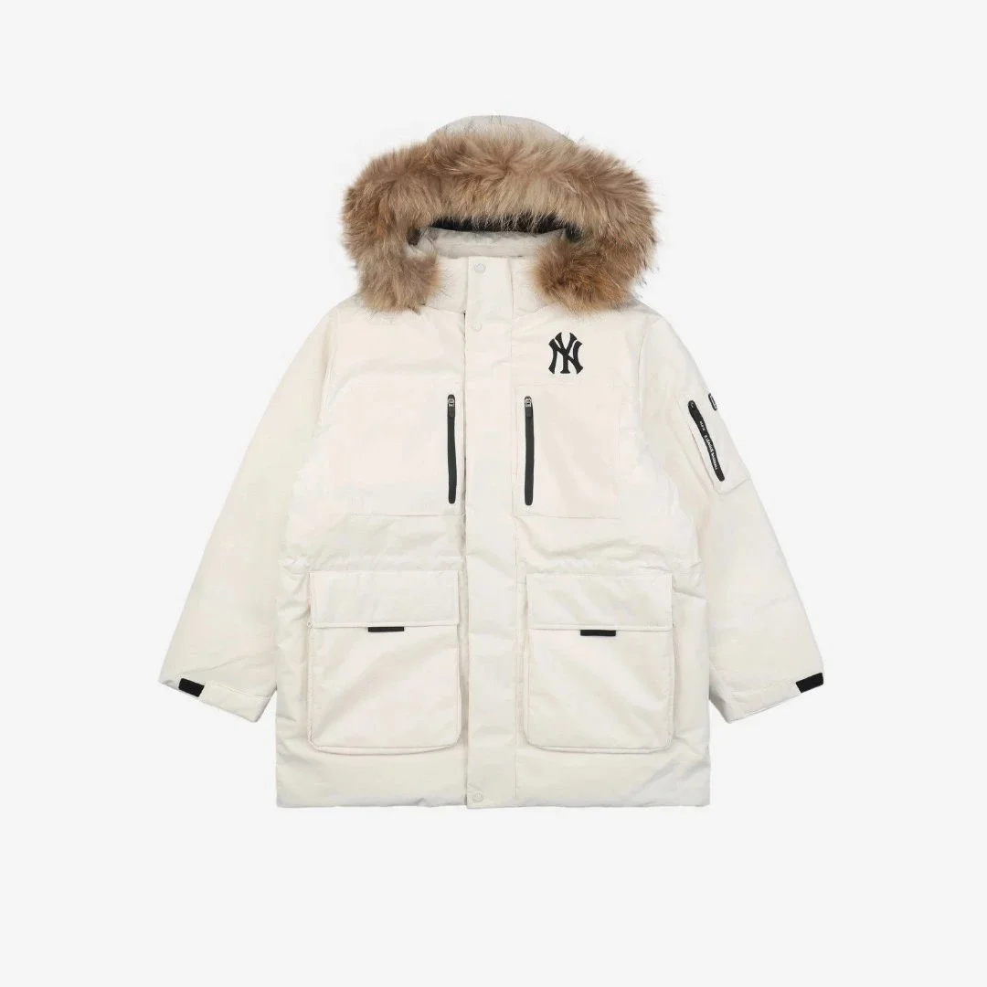 New York Yankees New York Yankees White Fur Trim Parka White - 1
