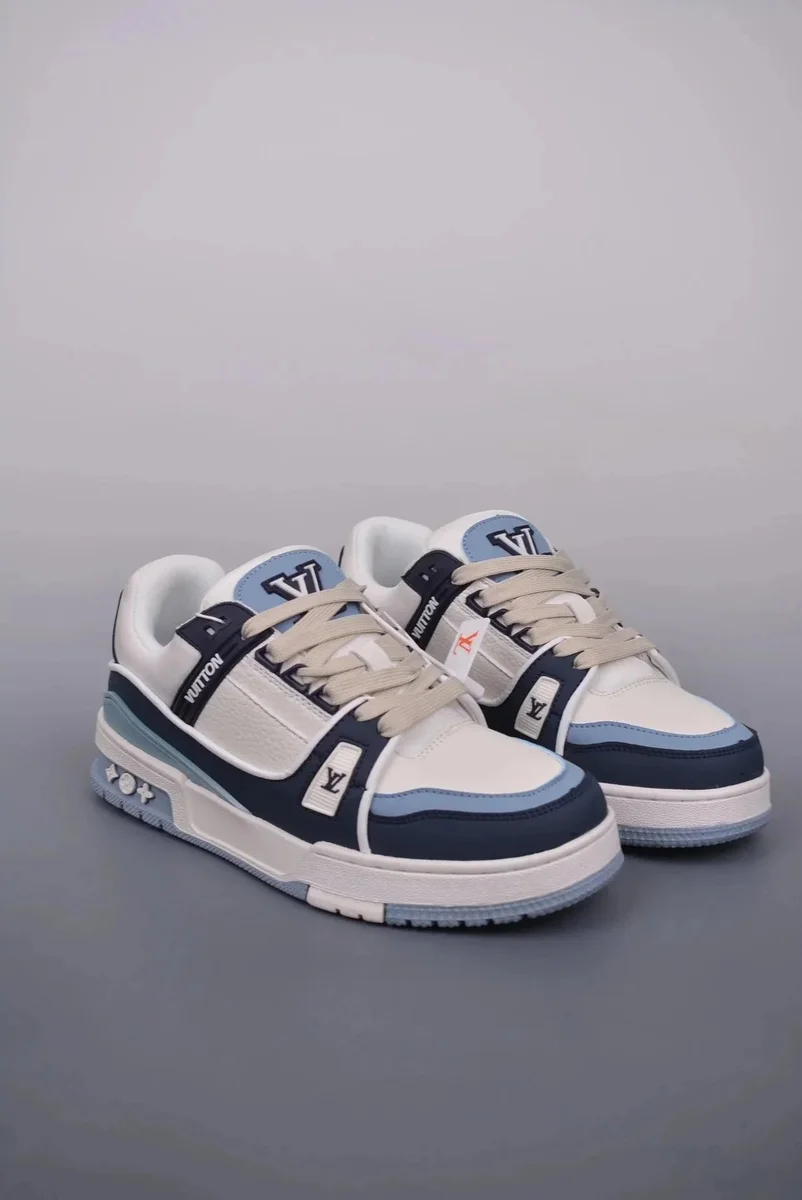 Louis Vuitton Louis Vuitton Monogram White/Navy/Sky Blue Sneakers White