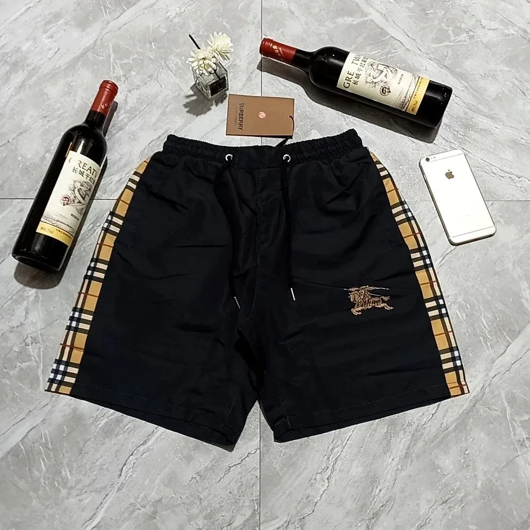 Burberry Burberry Vintage Check Black Shorts Black