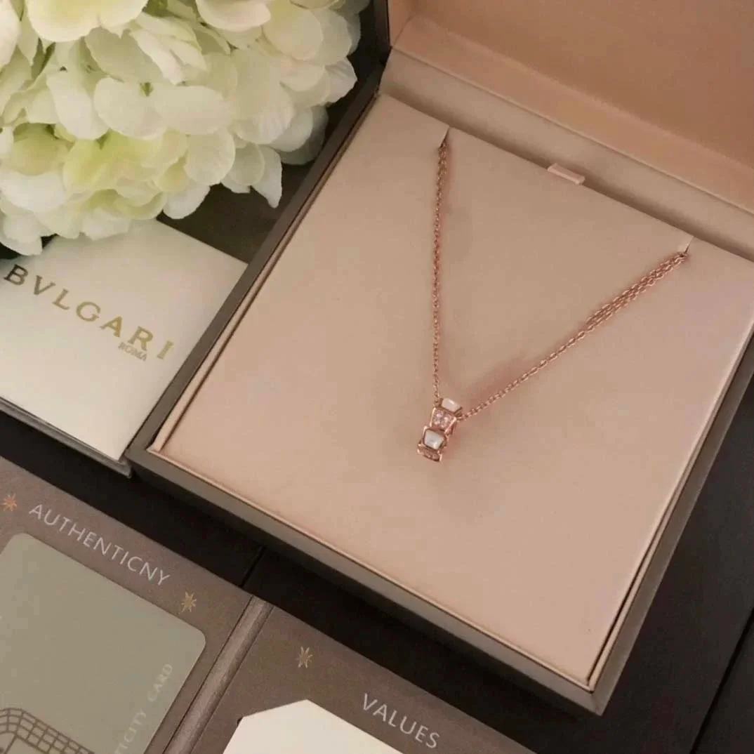 Bvlgari Bulgari Divas Dream Rose Gold Diamond Necklace Gold