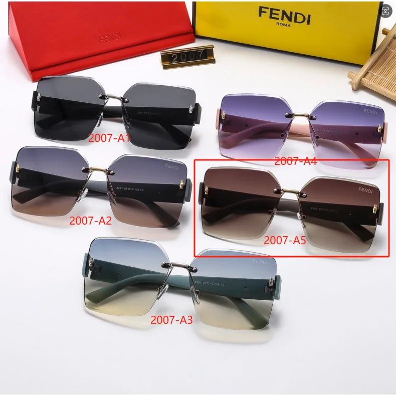 Fendi Fendi Iconic 2007-A5 Gradient Sunglasses Brown