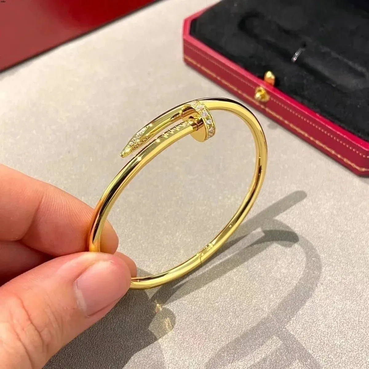 Cartier Cartier Juste un Clou Gold Bracelet Gold