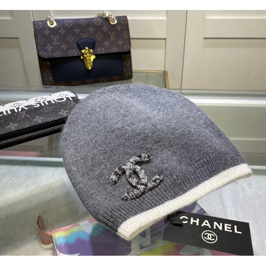 Chanel Chanel Grey CC Logo Beanie Grey