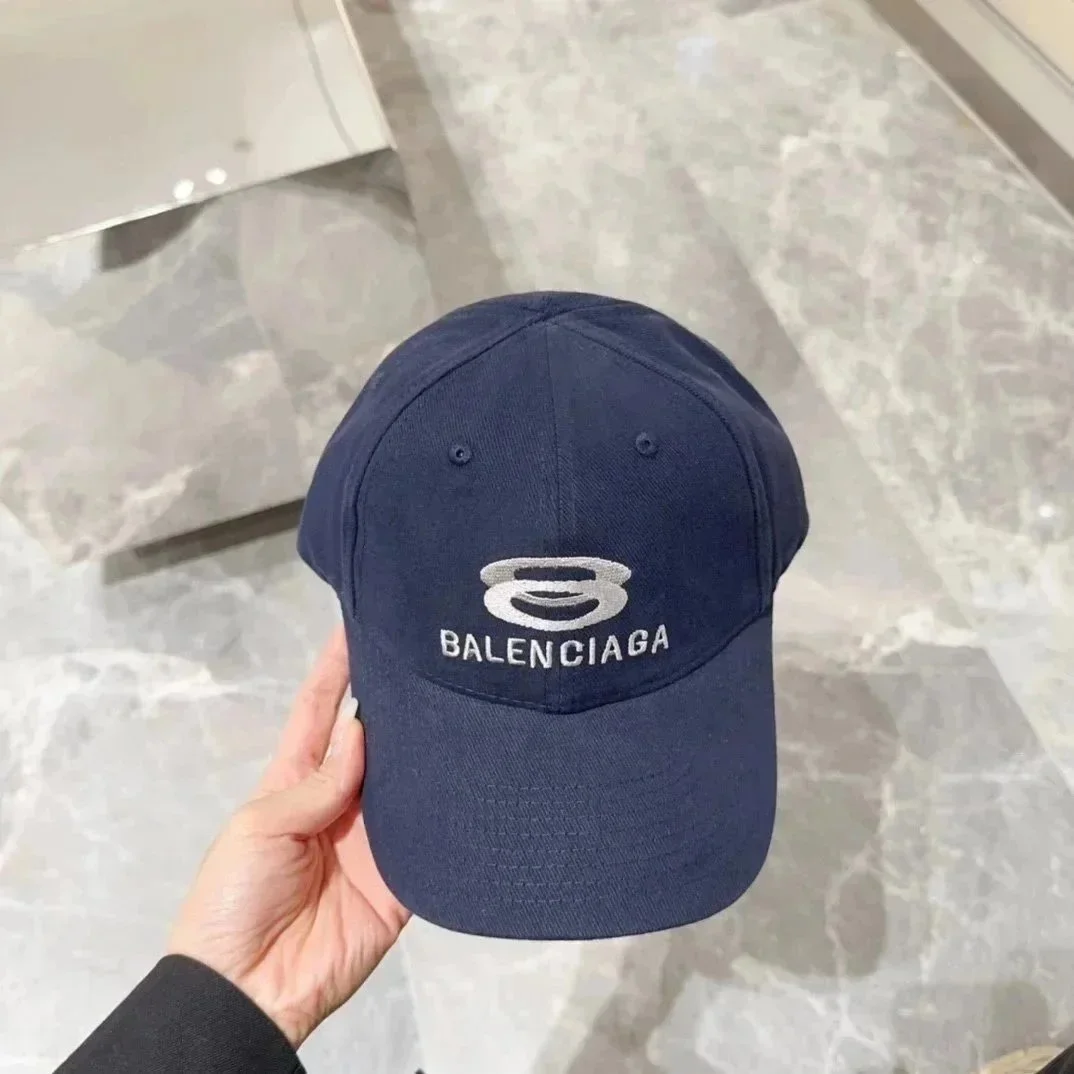 Balenciaga Balenciaga Navy 'B' Logo Cap Navy