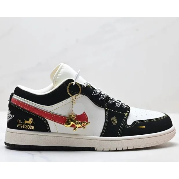 Nike Nike Air Jordan 1 White/Black/Red Horse 2026 Sneakers White - 1