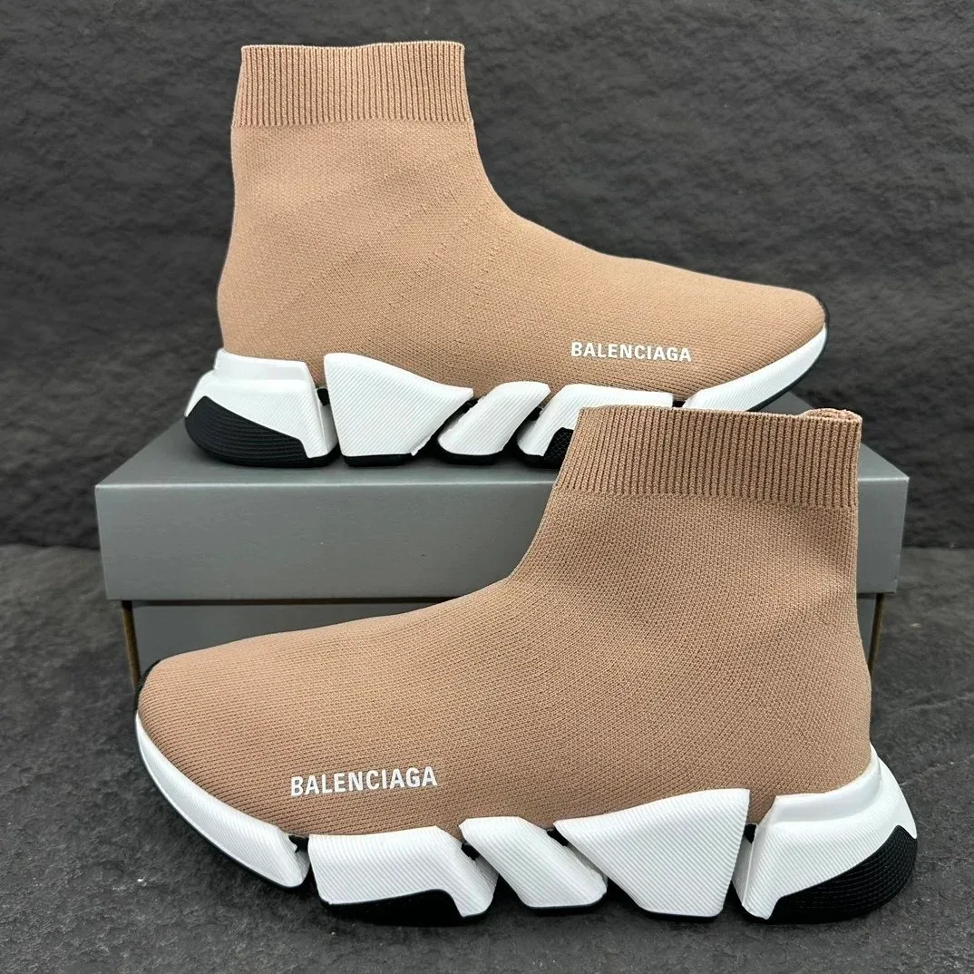 Balenciaga Balenciaga Speed Trainer Beige/White/Black Sneakers Beige