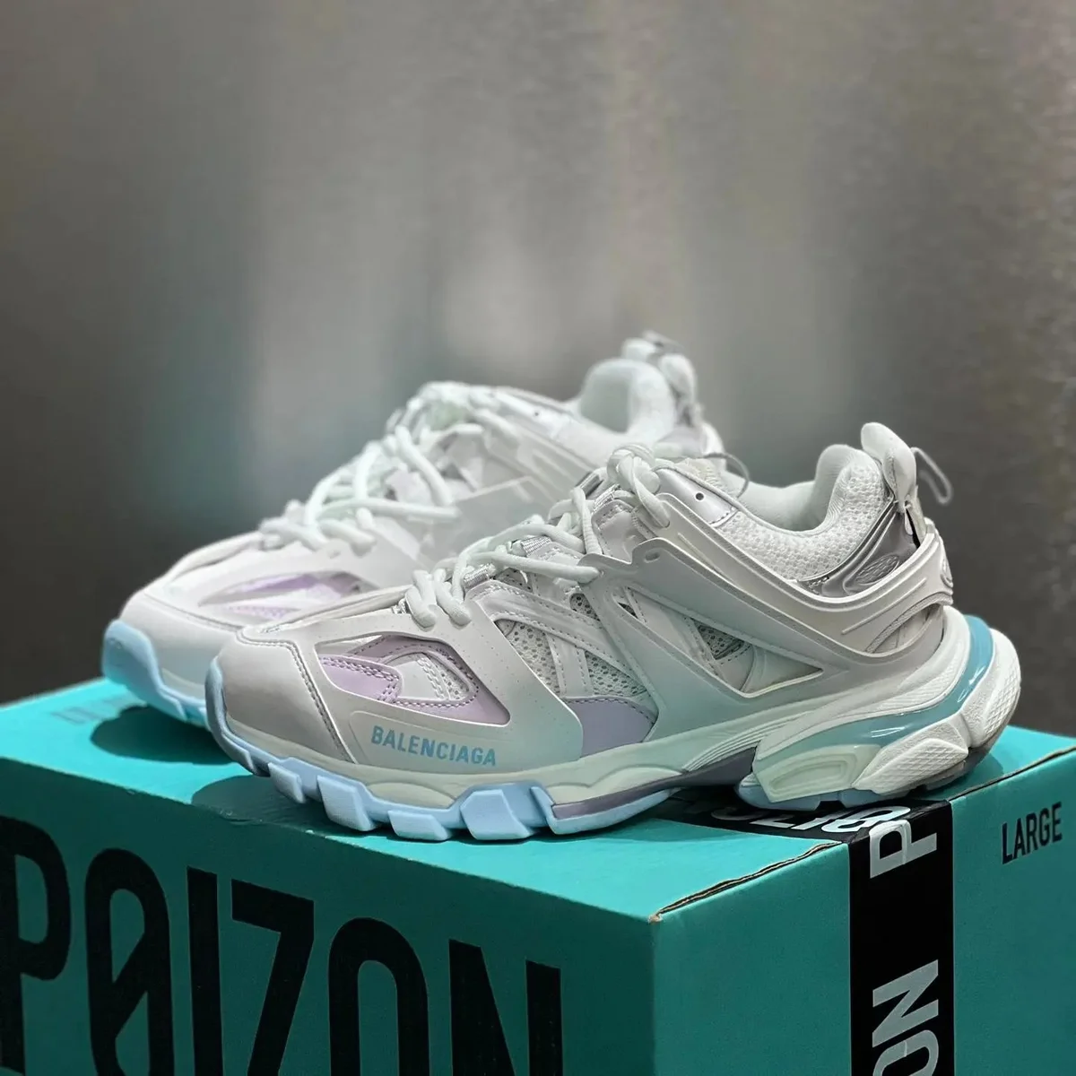Balenciaga Balenciaga Track.3 Triple White Sneakers White - 1