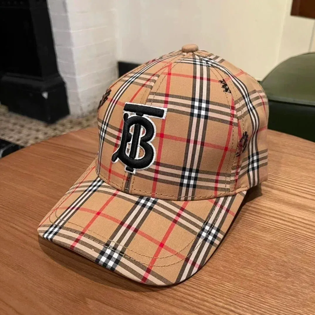 Burberry Burberry Vintage Check Beige Baseball Cap Beige