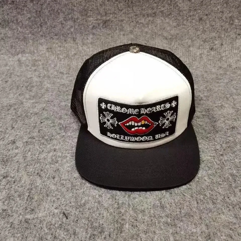 Chrome Hearts Chrome Hearts Hollywood USA Trucker Cap White/Black White - 1