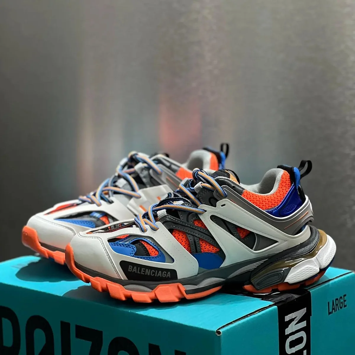 Balenciaga Balenciaga Track.3.0 Triple White/Orange Sneakers White