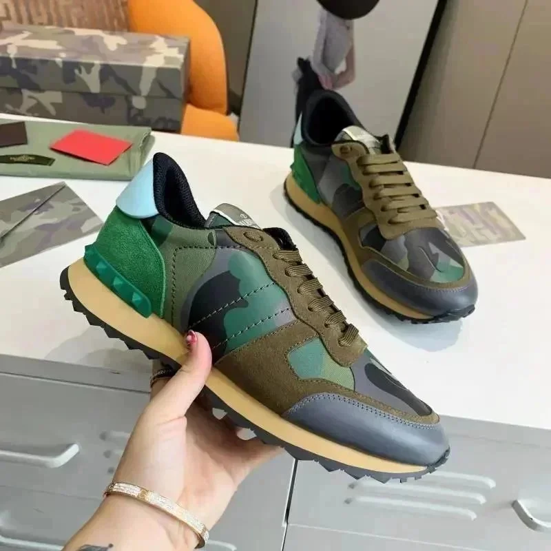 Valentino Valentino Rockstud Camo Sneakers Green - 1