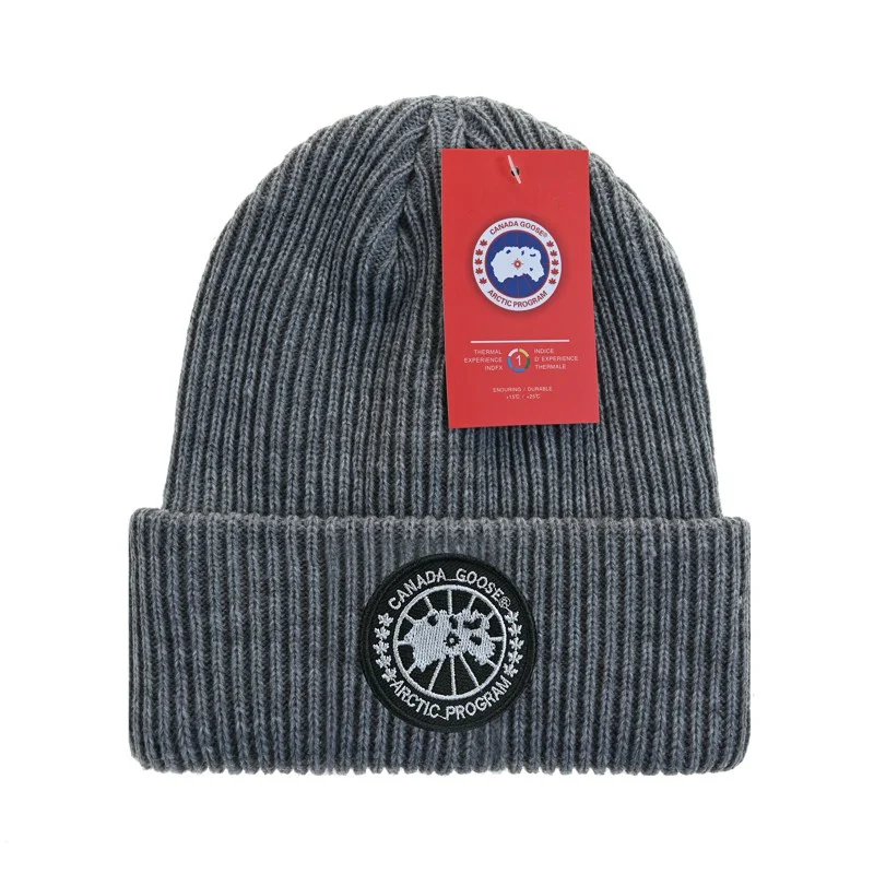 Canada Goose Canada Goose Arctic Program Heather Grey Black Label Beanie Grey