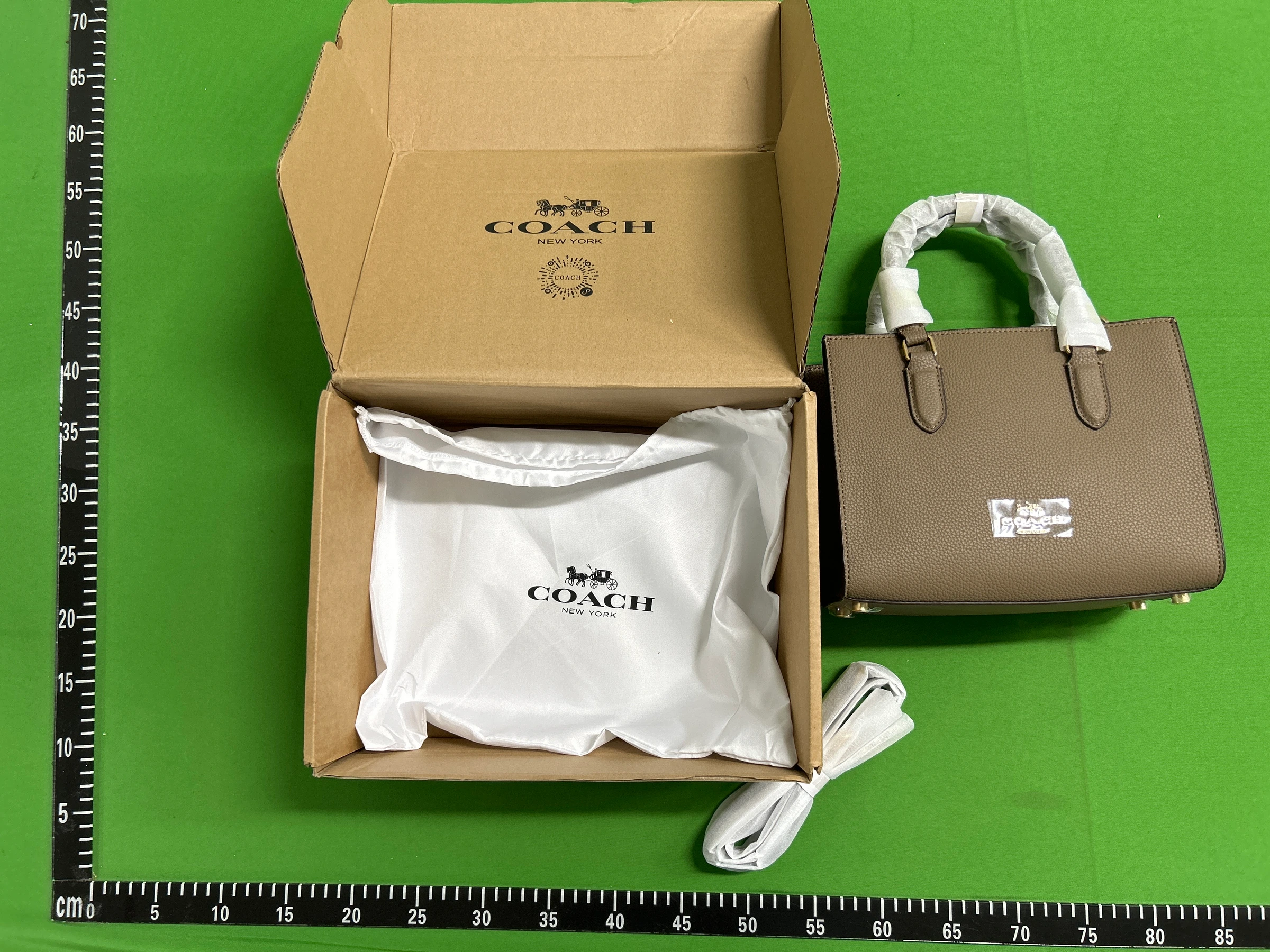 Coach Tabby Black Patent Leather Shoulder Bag public QC preview 1