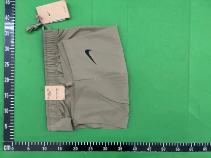 Nike Woven Shorts Black Sporty Shorts QC set 8 thumbnail from StreetStyle